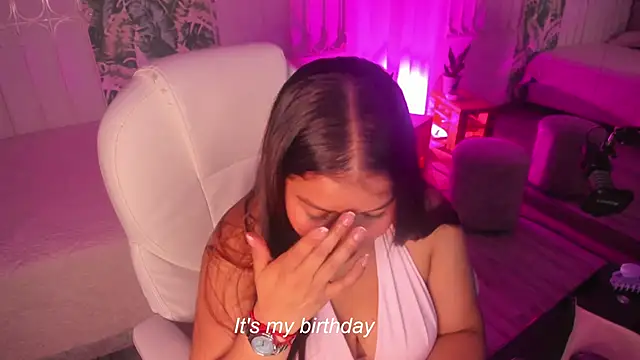 loly marce online show from 25, 4, 2026