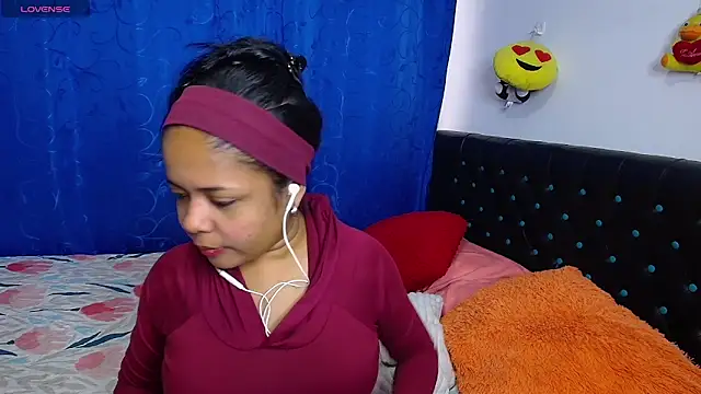 Melikasweetz online show from 27, 4, 2026