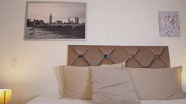 Gabbysantos  online show from 19, 9, 2025