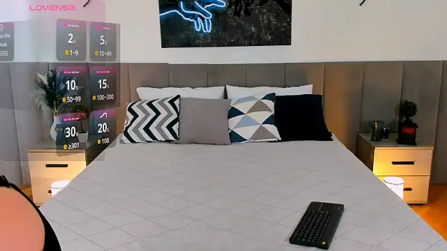 MiaBecky online show from 21, 9, 2025