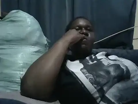 Snapshot of Ass533 chatting on 18, 12, 2024 Ass533 online show from 18, 12, 2024