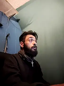 Snapshot of C8L3U chatting on 4, 12, 2024 C8L3U online show from 4, 12, 2024