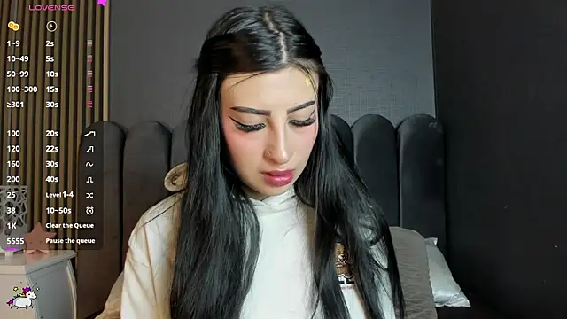 Nicolette ks  online show from 20, 2, 2026