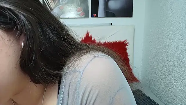 LinaBrowm online show from 21, 4, 2026