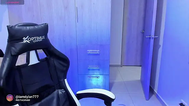 Iamdylan777 online show from 12, 2, 2025