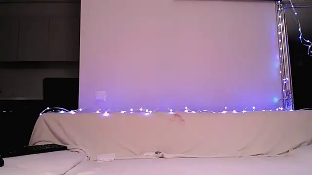 oxxxy    online show from 5, 7, 2026