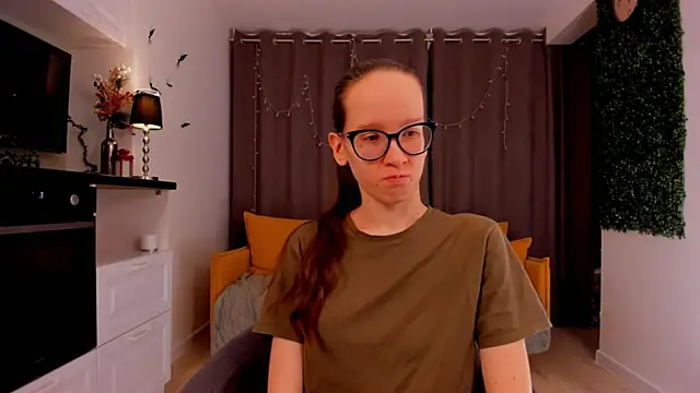 BettyBrowni online show from 10, 2, 2025