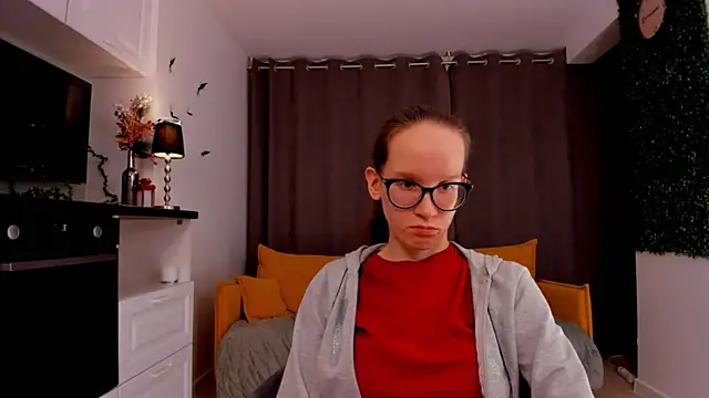 BettyBrowni online show from 16, 2, 2025