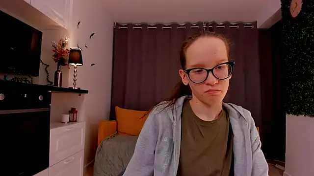 BettyBrowni online show from 22, 2, 2025