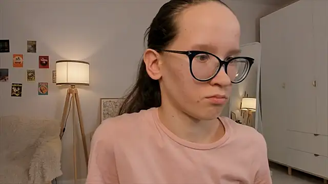 BettyBrowni online show from 11, 3, 2025