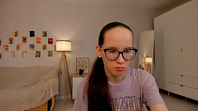 BettyBrowni online show from 13, 3, 2025