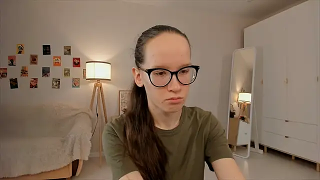 BettyBrowni online show from 19, 3, 2025