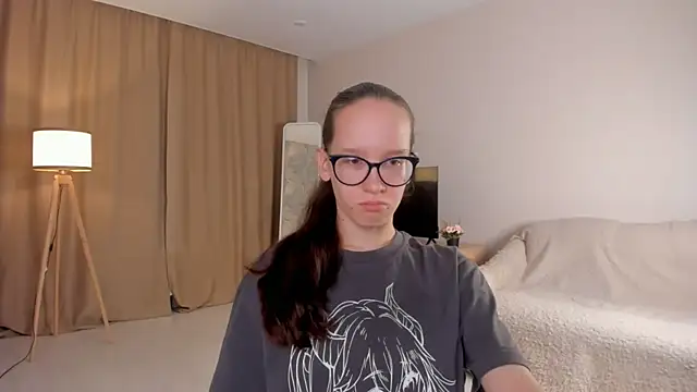 BettyBrowni online show from 17, 10, 2025