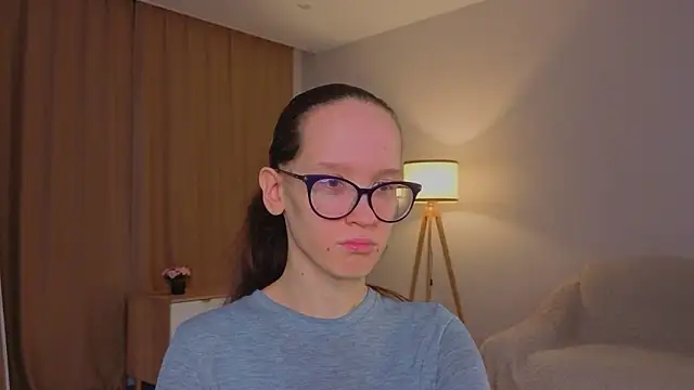 BettyBrowni online show from 5, 3, 2026