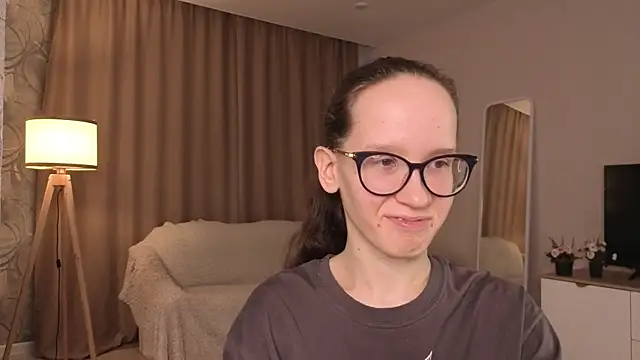 BettyBrowni online show from 28, 4, 2026