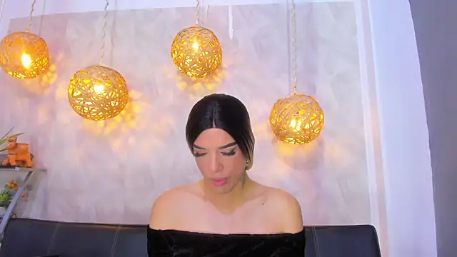 victoria aleia  online show from 31, 1, 2025