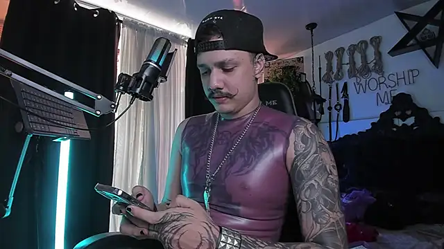 Snapshot of allanhurtss chatting on 24, 1, 2025 allanhurtss online show from 24, 1, 2025