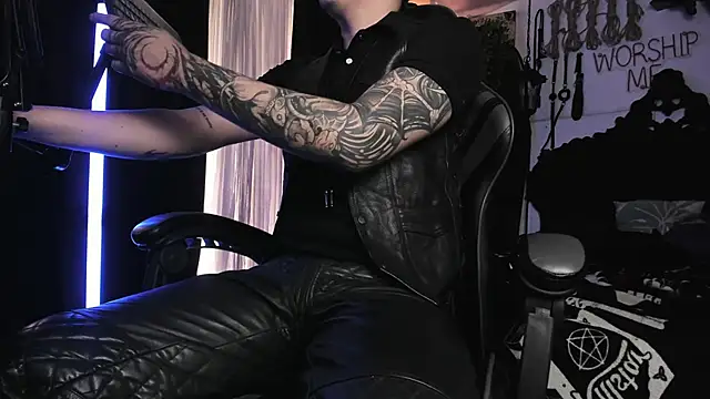 Snapshot of allanhurtss chatting on 19, 2, 2025 allanhurtss online show from 19, 2, 2025