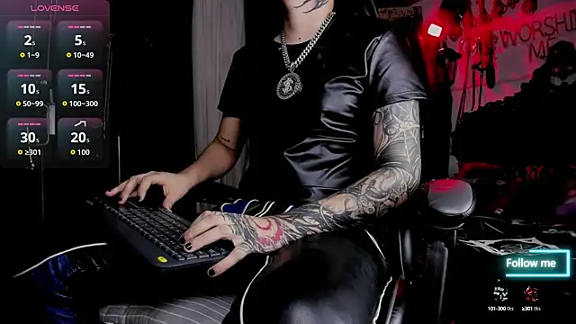 Snapshot of allanhurtss chatting on 6, 10, 2025 allanhurtss online show from 6, 10, 2025