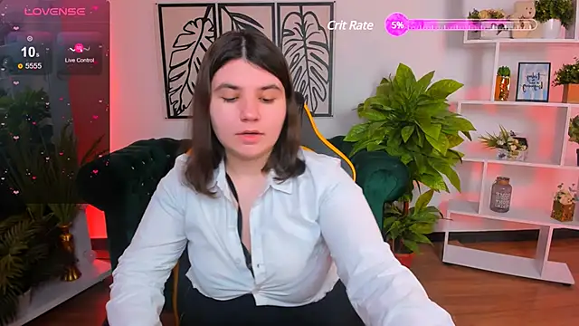 Viola  Shy online show from 27, 2, 2025