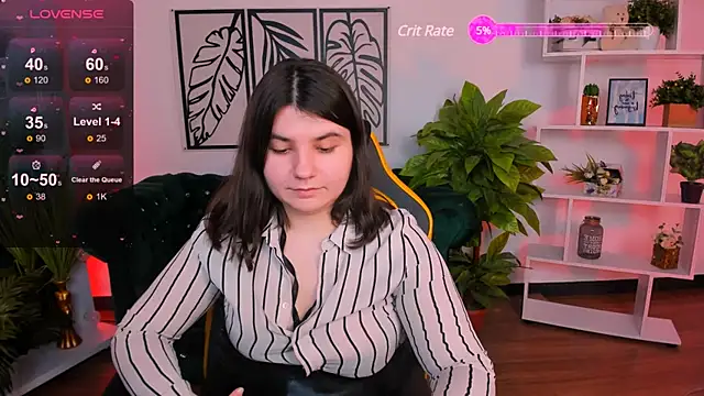 Viola  Shy online show from 2, 3, 2025