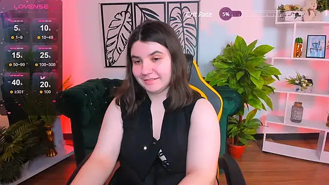 Viola  Shy online show from 9, 3, 2025