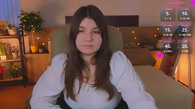 Viola  Shy online show from 21, 4, 2026