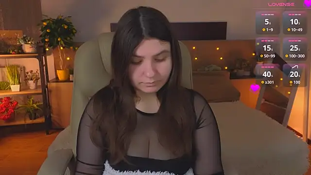 Viola  Shy online show from 25, 4, 2026