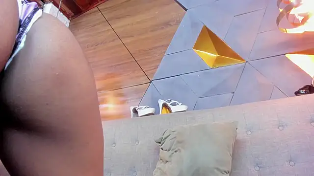 sarah banks1 online show from 3, 1, 2025