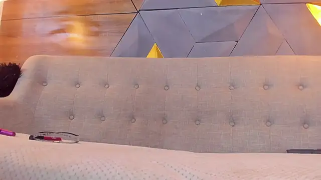 sarah banks1 online show from 17, 1, 2025