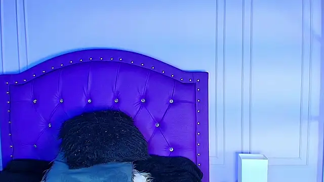 sarah banks1 online show from 20, 7, 2026