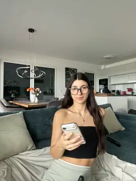 Wildberry  online show from 27, 3, 2026