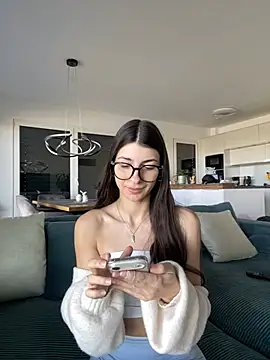 Wildberry  online show from 26, 4, 2026