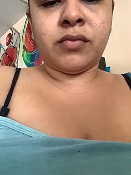 Snapshot of twocurvylatins chatting on 12, 2, 2026 twocurvylatins online show from 12, 2, 2026