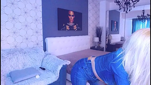 MaryMatiss online show from 15, 12, 2025