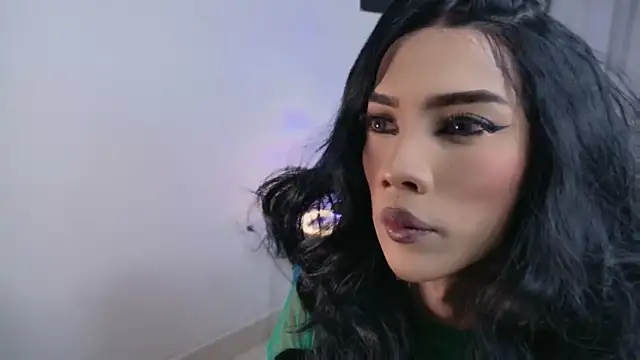 Snapshot of Stefhania_susej chatting on 12, 11, 2025 Stefhania susej online show from 12, 11, 2025