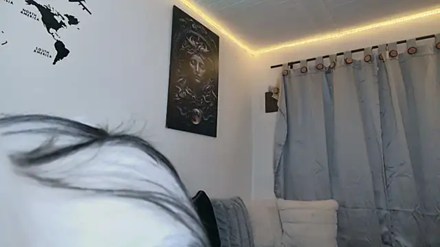 Snapshot of Stefhania_susej chatting on 13, 11, 2025 Stefhania susej online show from 13, 11, 2025