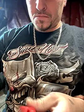 Snapshot of joeycbigcock chatting on 17, 11, 2025 joeycbigcock online show from 17, 11, 2025