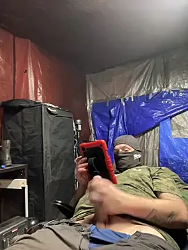 Snapshot of joeycbigcock chatting on 26, 11, 2025 joeycbigcock online show from 26, 11, 2025