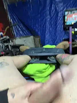 Snapshot of joeycbigcock chatting on 6, 3, 2026 joeycbigcock online show from 6, 3, 2026