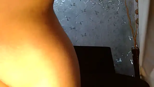 Samantabrown  online show from 11, 10, 2025