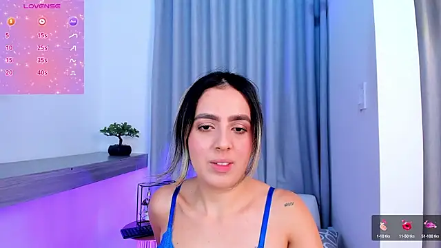 Lucyortiz  online show from 29, 1, 2025