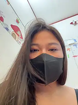 Snapshot of --Lyly-- chatting on 28, 2, 2026 --Lyly-- online show from 28, 2, 2026