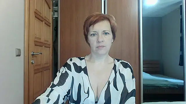 LoraLoraMay online show from 23, 4, 2026