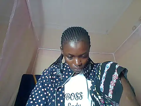 Snapshot of awino001 chatting on 22, 10, 2025 awino001 online show from 22, 10, 2025