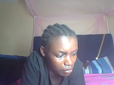 Snapshot of awino001 chatting on 9, 11, 2025 awino001 online show from 9, 11, 2025