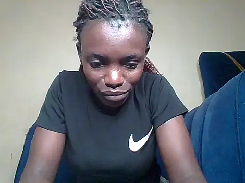 Snapshot of awino001 chatting on 30, 7, 2026 awino001 online show from 30, 7, 2026