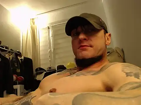 Snapshot of ballardbret chatting on 26, 11, 2025 ballardbret online show from 26, 11, 2025