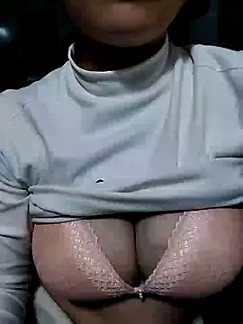 Milk Mom99 online show from 22, 12, 2024