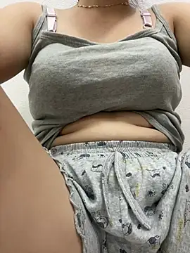 Milk Mom99 online show from 19, 7, 2026